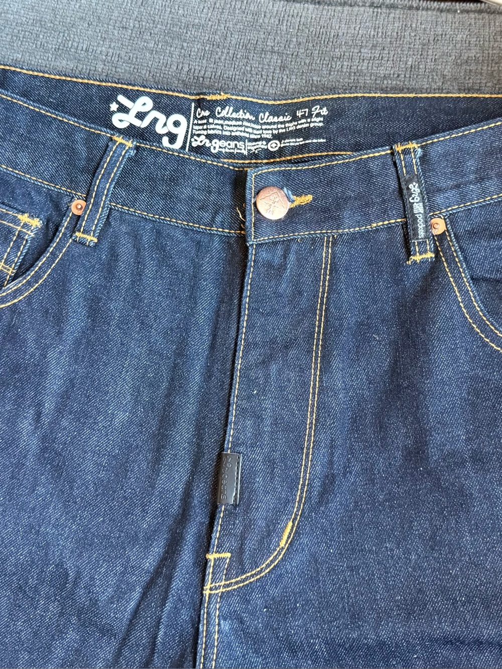 LRG Men's Dark Blue Denim Jeans 
Size 40 Brand New!!